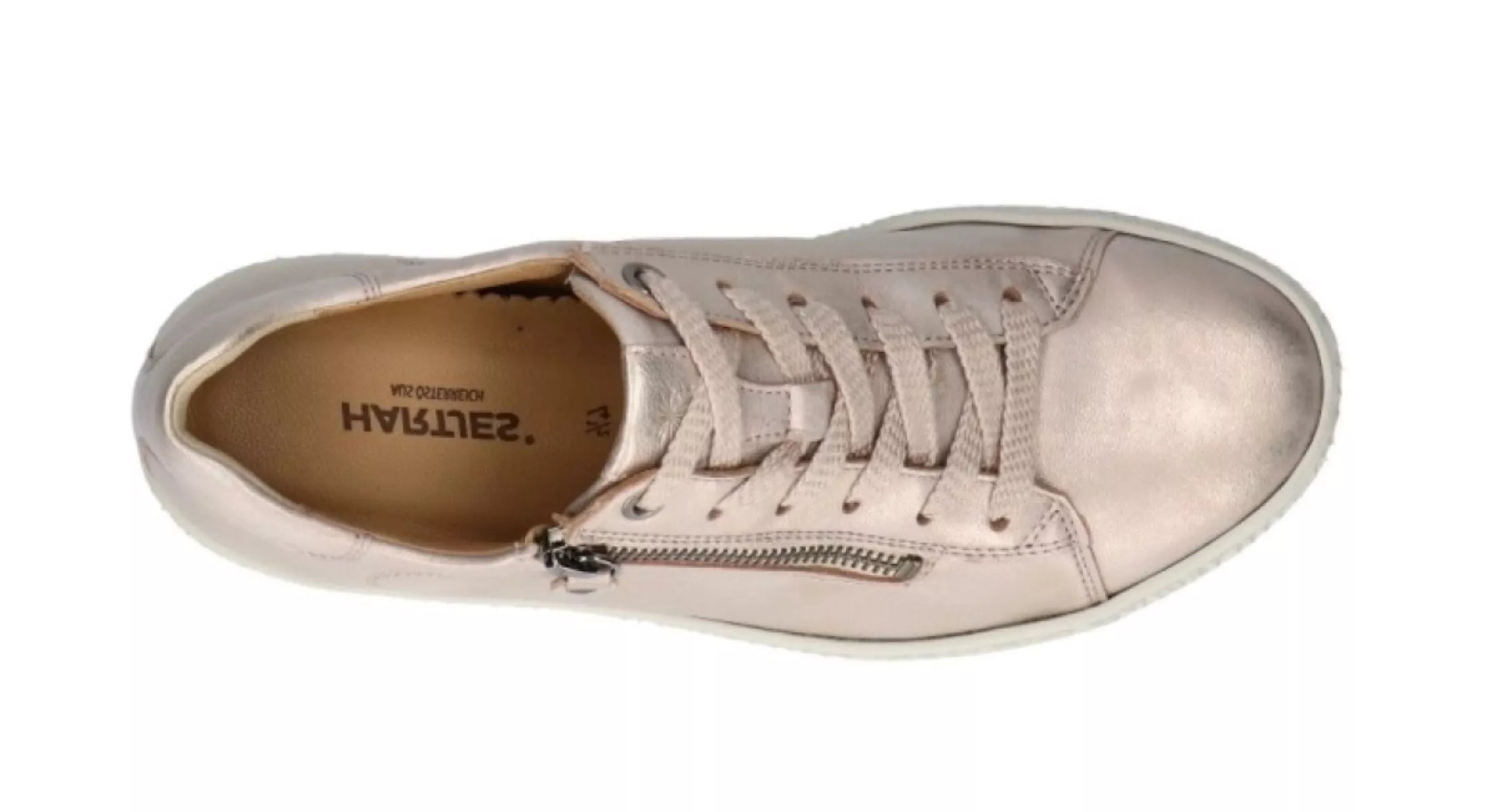 Close-up van het leren bovenwerk van Hartjes Phil Shoe 162.1402 40 98.00