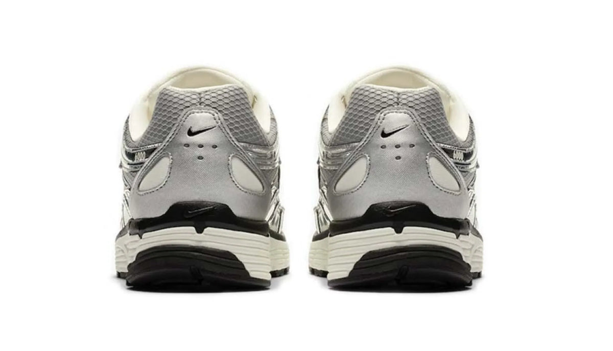 NIKE NIKE P-6000 Metallic Silver CN0149-001 damessneaker
