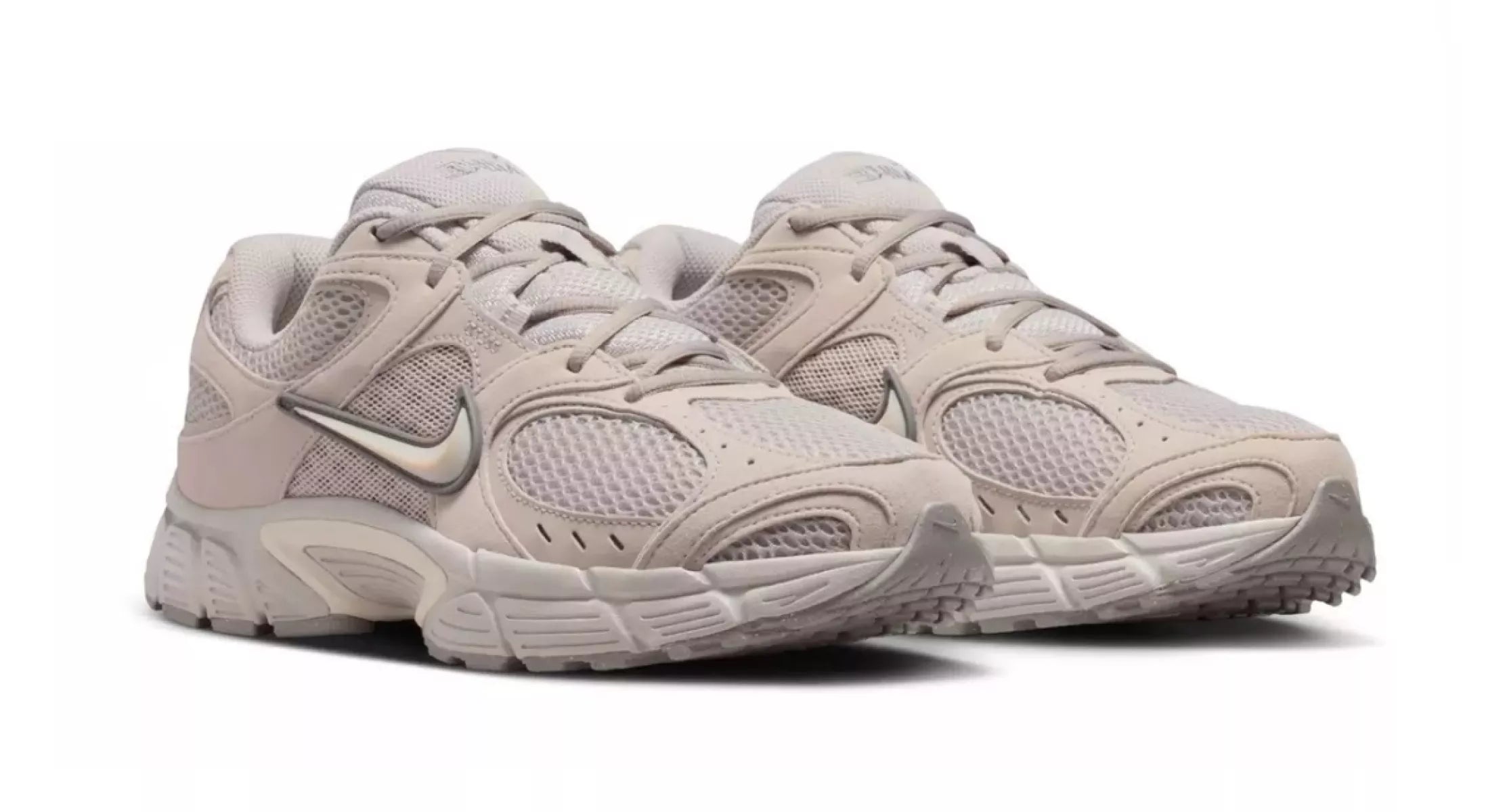 NIKE NIKE V5 RNR