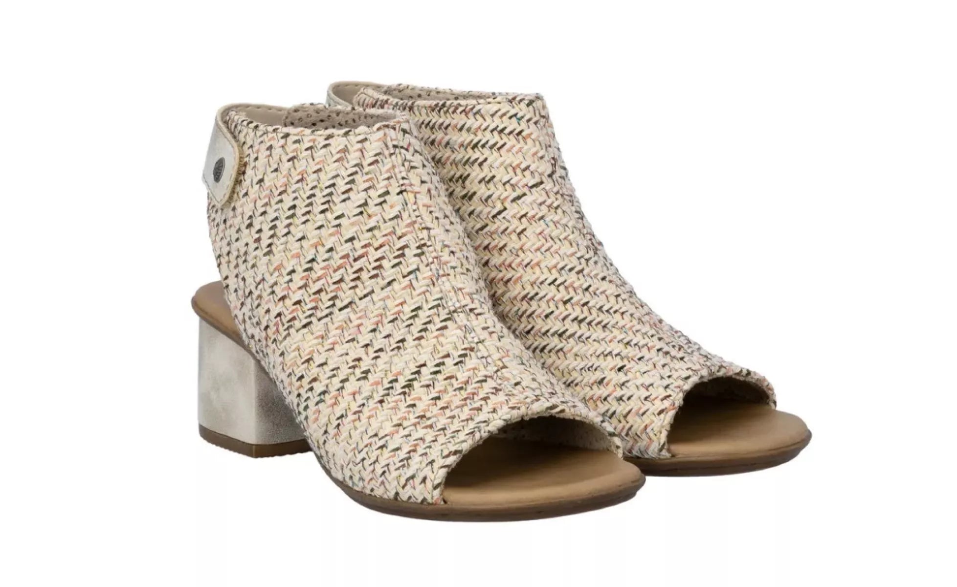 Detail van textuur van Rieker damessandalen 64670-62 voor optimaal loopcomfort