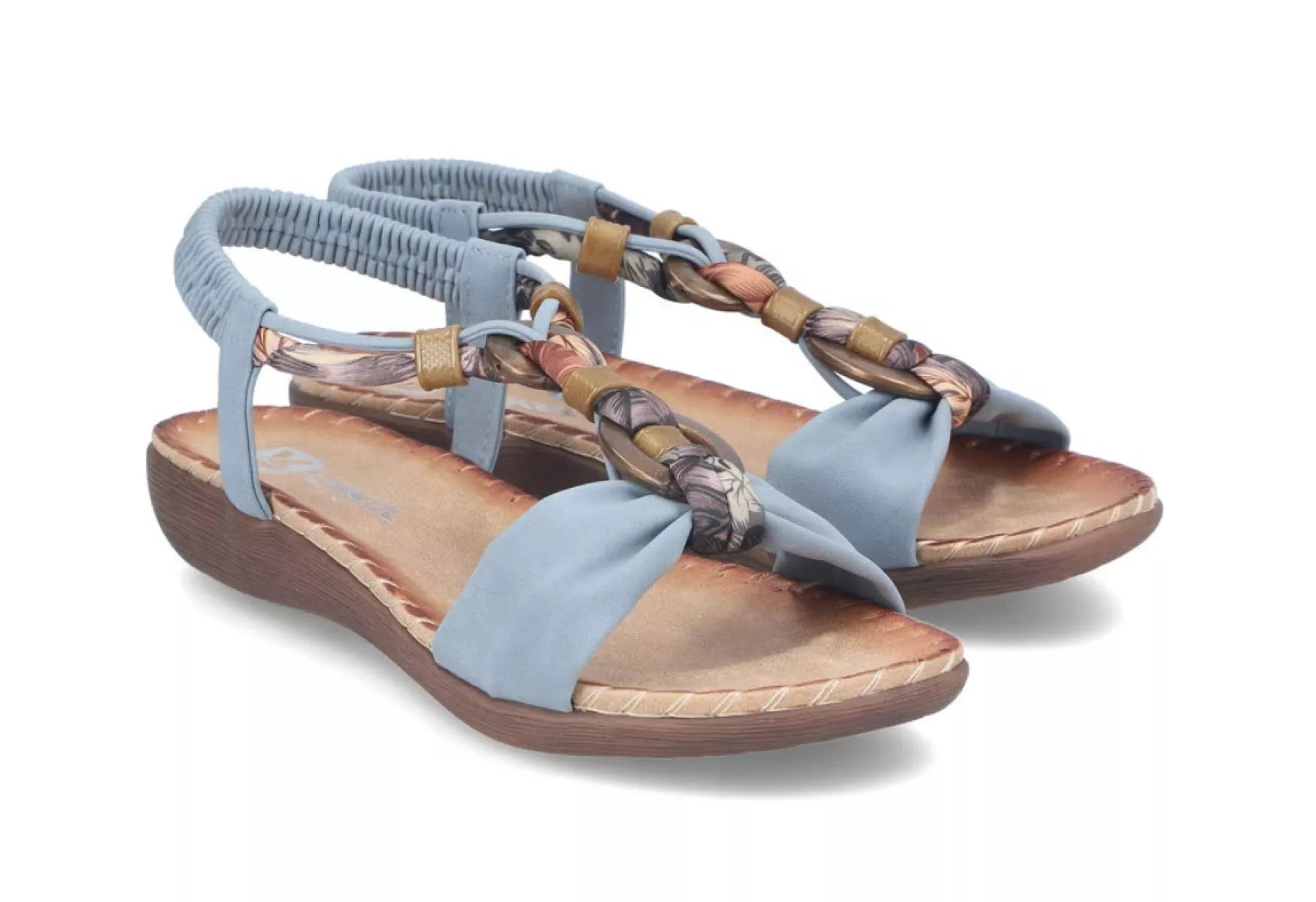 Detail van het hele paar van Rieker V7568-14 damessandalen