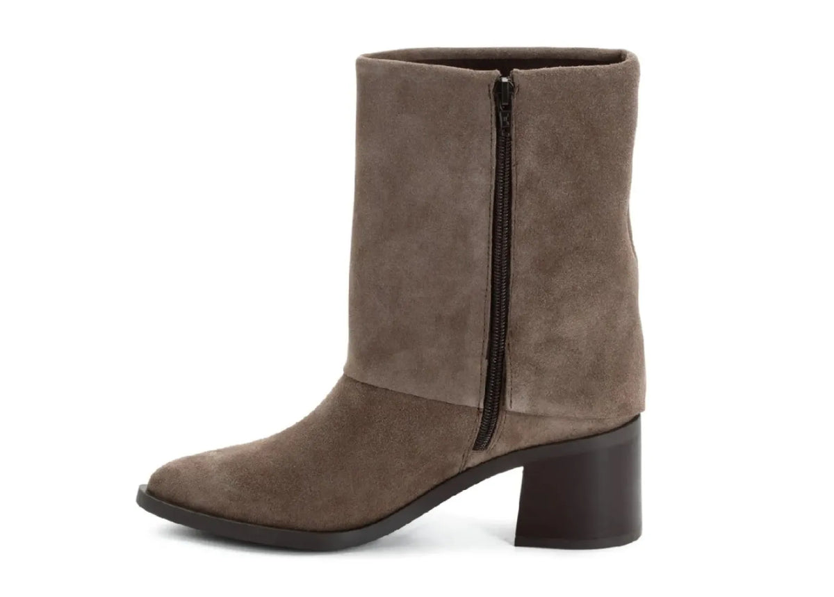 TAMARIS TAMARIS 25024-47 341 Taupe suede laarzen met omslag