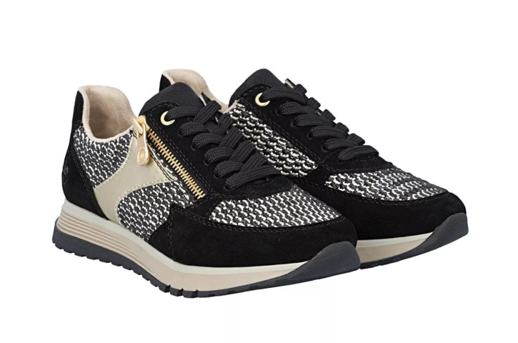 Detailfoto van Rieker 49010-01, zwarte sneaker met multi-accenten